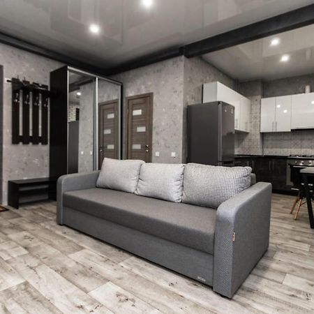 Loft Apartment On Svobody Dniprodzerzhynsk Bagian luar foto